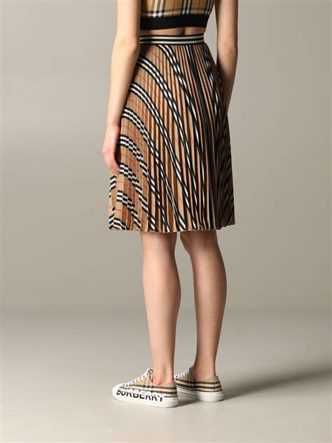 burberry style pleated skirt|burberry skirt size 25.